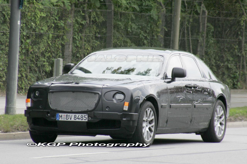 Illustration for article titled First Look: Rolls Royce RR4 Interior